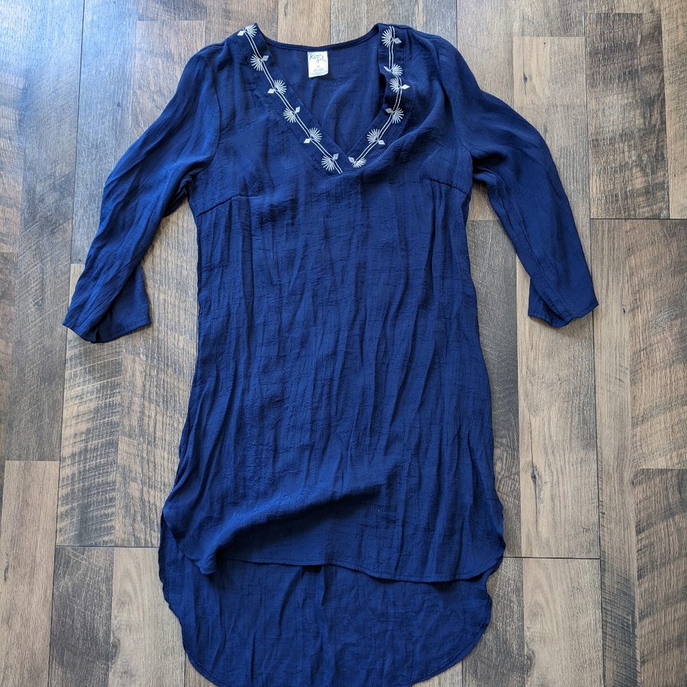 Kona Sol medium swim suit cover up